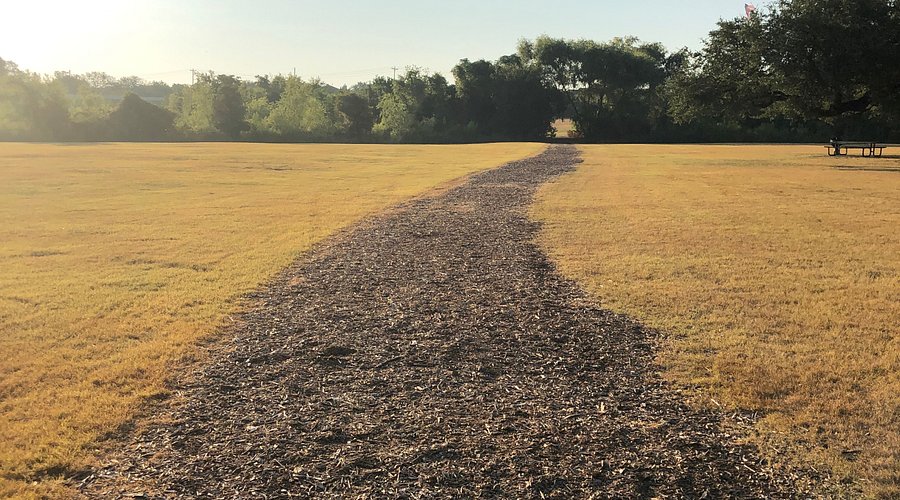 Devine Lake Park